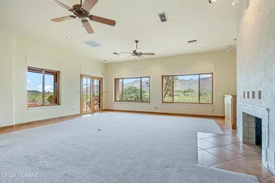 10041 E Rayann Place, Tucson, AZ 85749 - Photo 17