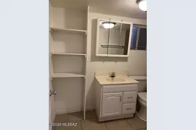 375 W 33rd Street, Tucson, AZ 85713 - Photo 9