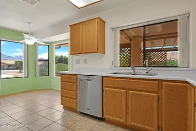 14501 N Del Webb Boulevard, Oro Valley, AZ 85755 - Photo 11