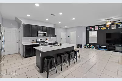7630 W Placita Naranja, Tucson, AZ 85757 - Photo 3