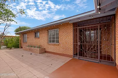 5526 E South Wilshire Drive, Tucson, AZ 85711 - Photo 11