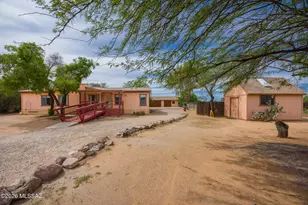 6395 N Sanders Rd, Tucson, AZ 85743 - Photo 1