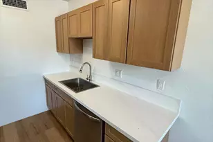 1518 E Hedrick Dr, Tucson, AZ 85719 - Photo 11