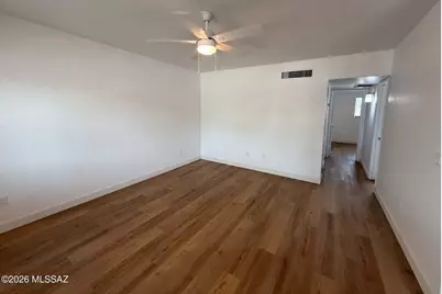 1518 E Hedrick Drive #D, Tucson, AZ 85719 - Photo 3