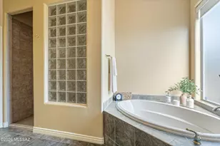 1030 N Circulo Zagala, Tucson, AZ 85745 - Photo 15