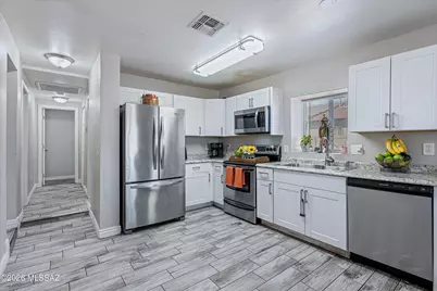 1317 S 11th Avenue, Tucson, AZ 85713 - Photo 9