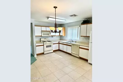 7846 E Rooner Drive, Tucson, AZ 85730 - Photo 9