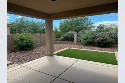 1446 E Ganymede Drive, Tucson, AZ 85737 - Photo 11