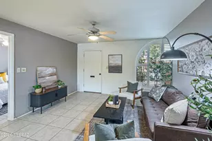 174 S Paseo Tierra, Green Valley, AZ 85614 - Photo 9