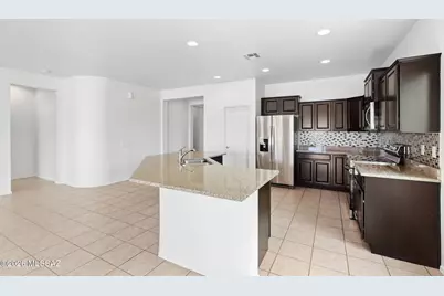 34604 S Bronco Drive, Red Rock, AZ 85145 - Photo 13