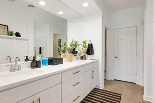 8475 N Van Cleeve Ln, Tucson, AZ 85743 - Photo 17