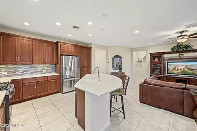 1417 E Claystone Drive, Green Valley, AZ 85614 - Photo 11