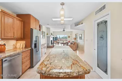 1806 S Calle Montanosa, Green Valley, AZ 85622 - Photo 17