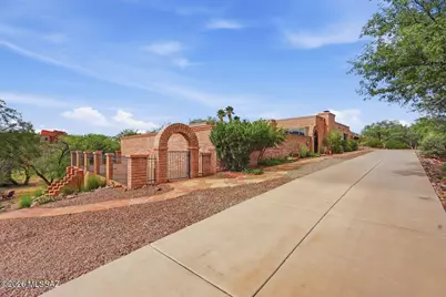 1806 S Calle Montanosa, Green Valley, AZ 85622 - Photo 47