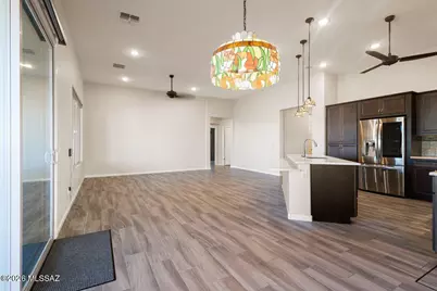 2621 E Josephine View Drive, Green Valley, AZ 85614 - Photo 9