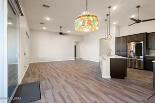 2621 E Josephine View Dr, Green Valley, AZ 85614 - Photo 9