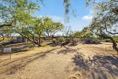 9282 E Indio Place, Tucson, AZ 85749 - Photo 35