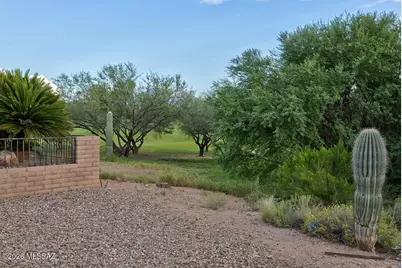 2296 E Spurwind Lane, Green Valley, AZ 85614 - Photo 31