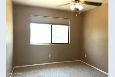 6672 E Calle La Paz #D, Tucson, AZ 85715 - Photo 13