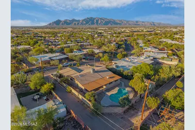 2229 W Window Rock Drive, Tucson, AZ 85745 - Photo 5
