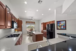 9339 N Whispering Shadows Way, Tucson, AZ 85743 - Photo 17