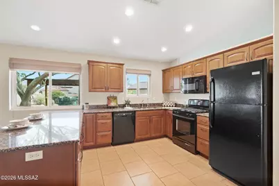 7048 W Kamelik Place, Tucson, AZ 85743 - Photo 3