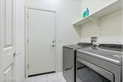 33701 S Presidio Place, Red Rock, AZ 85145 - Photo 21