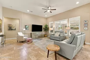 528 N Hale Dr, Green Valley, AZ 85614 - Photo 9