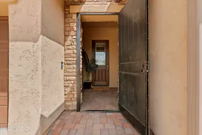 528 N Hale Drive, Green Valley, AZ 85614 - Photo 5