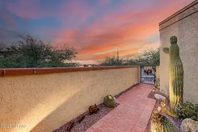 764 E Camino Diestro, Oro Valley, AZ 85704 - Photo 31