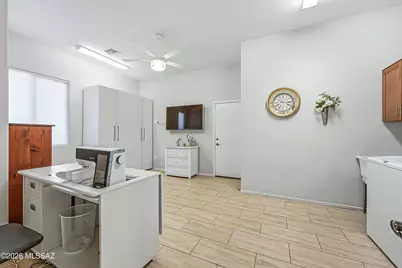 823 W Calle Artistica, Green Valley, AZ 85614 - Photo 43
