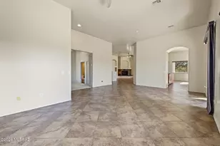 2448 N Barnwall Ct, Tucson, AZ 85749 - Photo 9