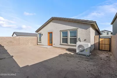 10443 W Guildford Lane, Marana, AZ 85653 - Photo 25