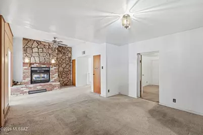 460 S Columbus Boulevard, Tucson, AZ 85711 - Photo 11