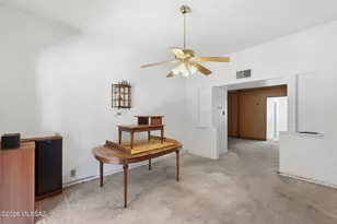 460 S Columbus Blvd, Tucson, AZ 85711 - Photo 9