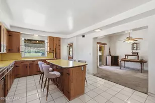 460 S Columbus Blvd, Tucson, AZ 85711 - Photo 5