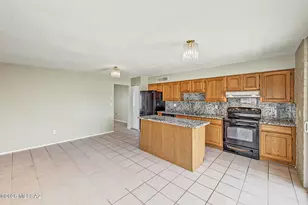 8251 E Escalante Rd, Tucson, AZ 85730 - Photo 11