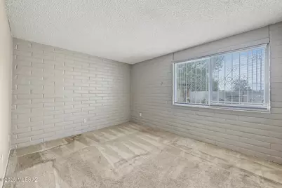 8251 E Escalante Road, Tucson, AZ 85730 - Photo 15