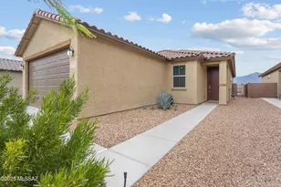 7788 S Golden Bell Dr, Tucson, AZ 85747 - Photo 9