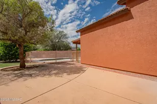 8769 N Maple Ridge Pl, Tucson, AZ 85743 - Photo 13