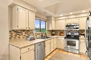 1650 E Deer Shadow Ln, Oro Valley, AZ 85737 - Photo 9