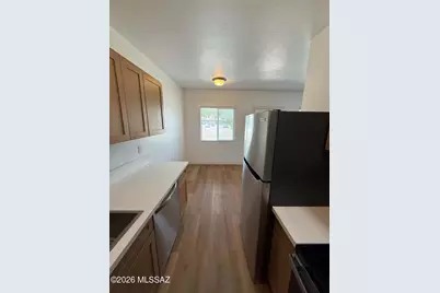 1518 E Hedrick Drive #B, Tucson, AZ 85719 - Photo 11