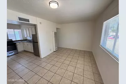 460 E Delano Street #1, Tucson, AZ 85705 - Photo 7