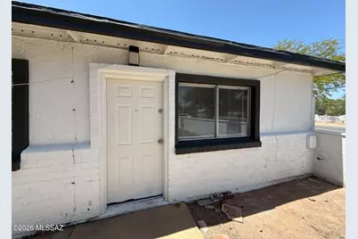 460 E Delano Street #1, Tucson, AZ 85705 - Photo 3