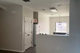 7739 W Sombrero View Ln, Tucson, AZ 85743 - Photo 9