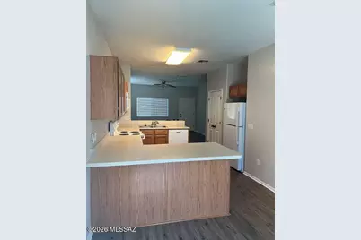 7739 W Sombrero View Lane, Tucson, AZ 85743 - Photo 5