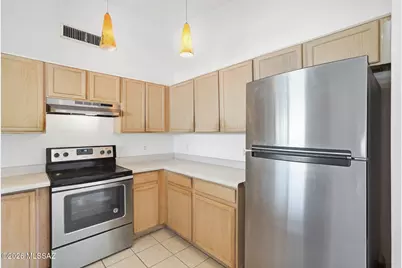 1654 W Sauvignon Drive, Tucson, AZ 85746 - Photo 7