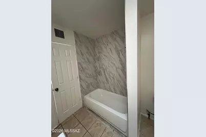 303 E Lester Street, Tucson, AZ 85705 - Photo 17