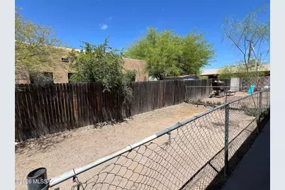 303 E Lester Street, Tucson, AZ 85705 - Photo 5