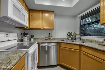 5855 N Kolb Road #1102, Tucson, AZ 85750 - Photo 3